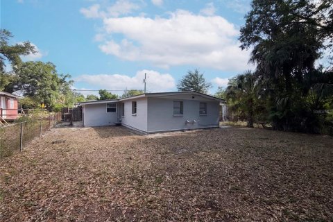 Villa ou maison à vendre à Tampa, Floride: 3 chambres, 104.52 m2 № 2143077 - photo 5