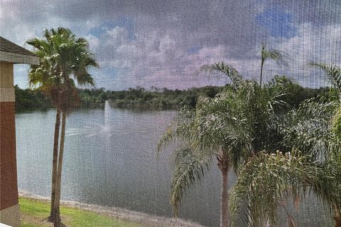 Condo in Oviedo, Florida, 3 bedrooms № 2239461 - photo 25