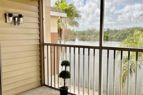 Condo in Oviedo, Florida, 3 bedrooms № 2239461 - photo 22
