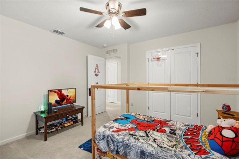 House in Minneola, Florida 5 bedrooms, 281.22 sq.m. № 2324050 - photo 7