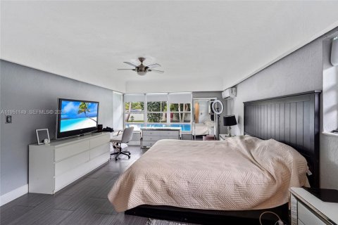 Casa en venta en Hollywood, Florida, 3 dormitorios, 250.84 m2 № 2010111 - foto 16