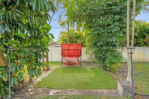 Casa en venta en Hollywood, Florida, 3 dormitorios, 250.84 m2 № 2010111 - foto 30