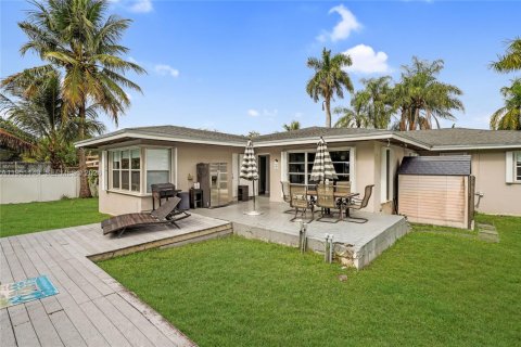 Casa en venta en Hollywood, Florida, 3 dormitorios, 250.84 m2 № 2010111 - foto 25