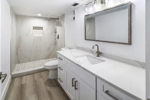 Condo in Delray Beach, Florida, 2 bedrooms № 2392026 - photo 23