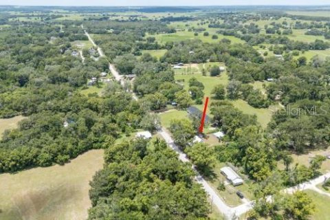 House in Dade City, Florida 3 bedrooms, 168.34 sq.m. № 2258255 - photo 3