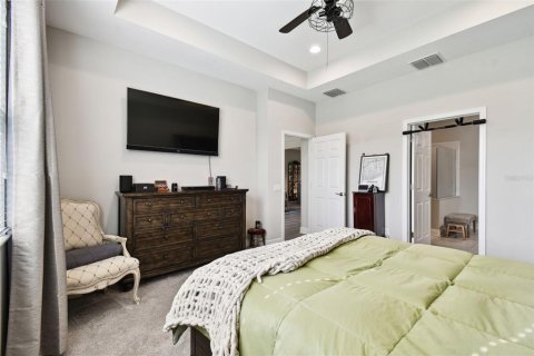House in Tampa, Florida 2 bedrooms, 163.69 sq.m. № 1630951 - photo 19