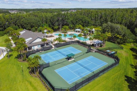 House in Tampa, Florida 2 bedrooms, 163.69 sq.m. № 1630951 - photo 30