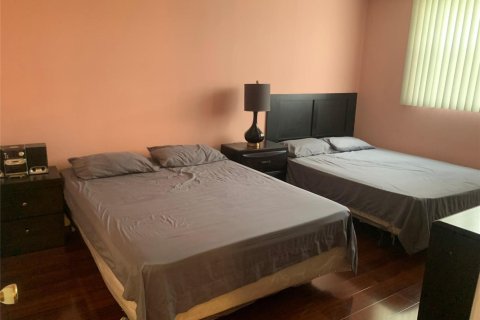 Condominio en venta en Tamarac, Florida, 1 dormitorio, 65.03 m2 № 2084702 - foto 7