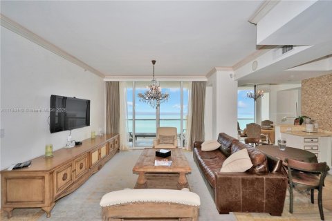 Condo in Sunny Isles Beach, Florida, 3 bedrooms № 2017106 - photo 3