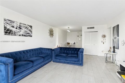 Copropriété à louer à Miami Beach, Floride: 1 chambre, 79.15 m2 № 2084254 - photo 5