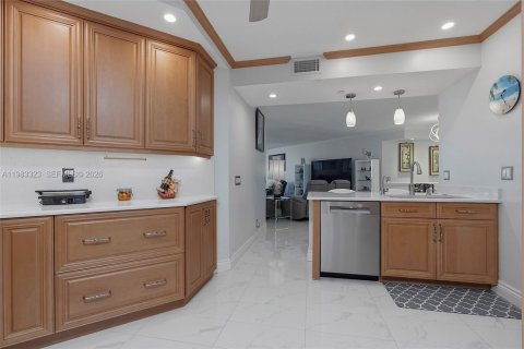 Copropriété à vendre à St. Lucie, Floride: 3 chambres, 173.45 m2 № 2055734 - photo 11