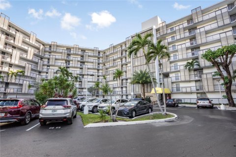 Condo à Aventura, Floride, 2 chambres  № 2000149