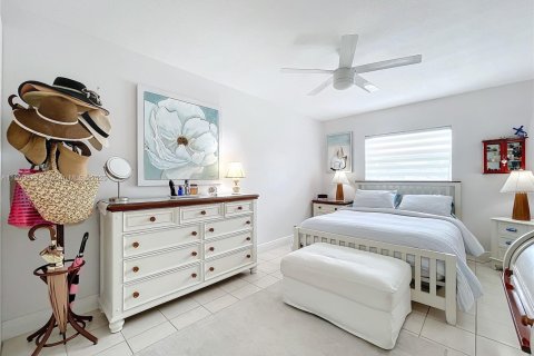 Condo in Pompano Beach, Florida, 2 bedrooms № 1962052 - photo 17