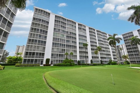 Купить кондоминиум в Хайленд-Бич, Флорида 5 комнат, 130.06м2, № 2085236 - фото 29