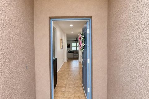 Villa ou maison à louer à Brooksville, Floride: 3 chambres, 157.93 m2 № 2415250 - photo 2