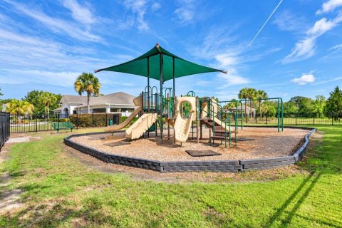 Villa ou maison à louer à Brooksville, Floride: 3 chambres, 157.93 m2 № 2415250 - photo 14
