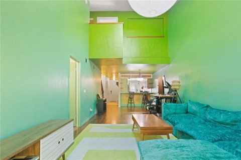 House in Gainesville, Florida 2 bedrooms, 147.53 sq.m. № 1784992 - photo 18