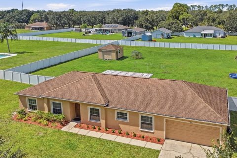 Villa ou maison à vendre à Dover, Floride: 3 chambres, 175.12 m2 № 2391415 - photo 3