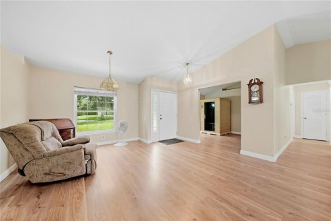 Villa ou maison à vendre à Dover, Floride: 3 chambres, 175.12 m2 № 2391415 - photo 5