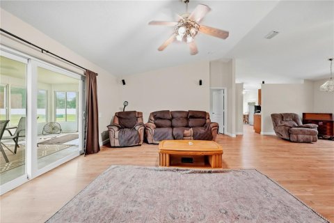 Villa ou maison à vendre à Dover, Floride: 3 chambres, 175.12 m2 № 2391415 - photo 13