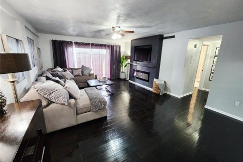 Condominio en venta en Saint Petersburg, Florida, 2 dormitorios, 97.55 m2 № 2198550 - foto 7