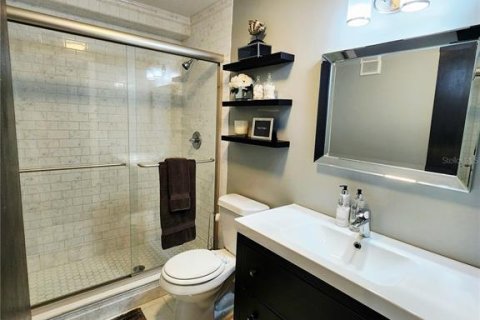 Condominio en venta en Saint Petersburg, Florida, 2 dormitorios, 97.55 m2 № 2198550 - foto 13