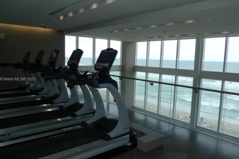 Copropriété à louer à Hallandale Beach, Floride: 1 chambre, 75.34 m2 № 1710835 - photo 20