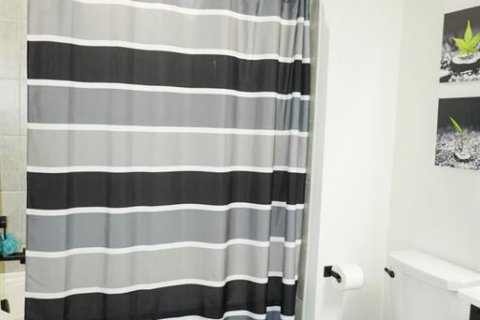 Adosado en venta en Davenport, Florida, 3 dormitorios, 161.28 m2 № 2295211 - foto 10