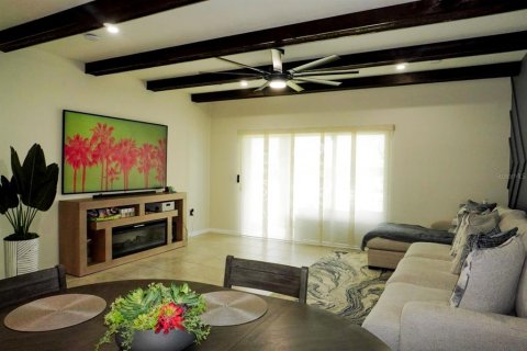 Adosado en venta en Davenport, Florida, 3 dormitorios, 161.28 m2 № 2295211 - foto 4