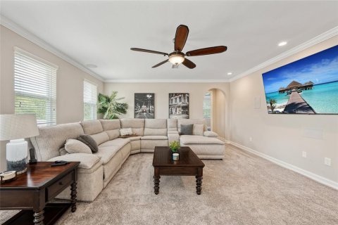 House in Lutz, Florida 4 bedrooms, 292.55 sq.m. № 1795303 - photo 16