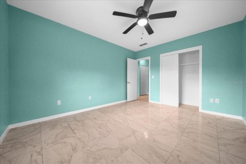 House in Ocala, Florida 3 bedrooms, 124.49 sq.m. № 2395910 - photo 28