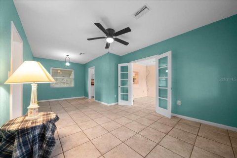 House in Ocala, Florida 3 bedrooms, 124.49 sq.m. № 2395910 - photo 17