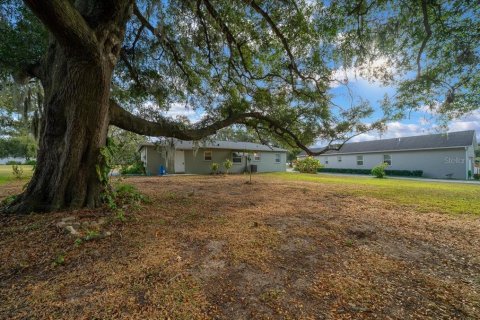 House in Ocala, Florida 3 bedrooms, 124.49 sq.m. № 2395910 - photo 13