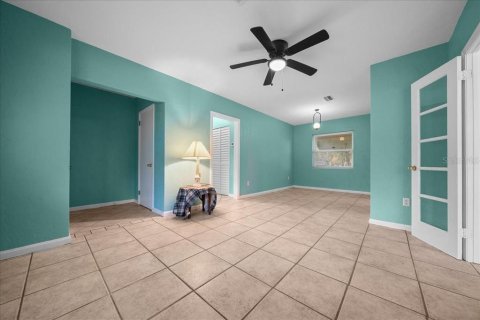 House in Ocala, Florida 3 bedrooms, 124.49 sq.m. № 2395910 - photo 18