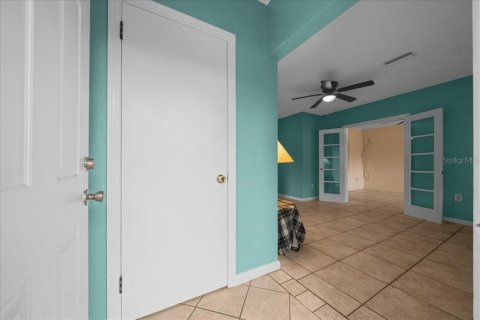 House in Ocala, Florida 3 bedrooms, 124.49 sq.m. № 2395910 - photo 16