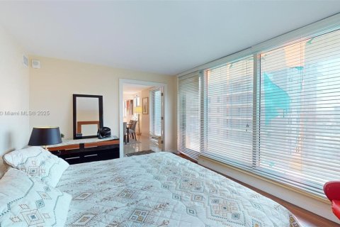 Copropriété à louer à Hallandale Beach, Floride: 2 chambres, 126.16 m2 № 1962637 - photo 27