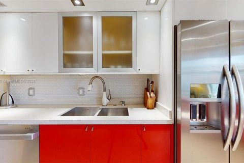 Copropriété à louer à Hallandale Beach, Floride: 2 chambres, 126.16 m2 № 1962637 - photo 10