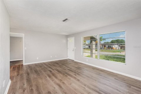 Casa en venta en Cocoa, Florida, 3 dormitorios, 93.65 m2 № 1883880 - foto 6