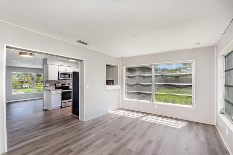 Casa en venta en Cocoa, Florida, 3 dormitorios, 93.65 m2 № 1883880 - foto 8