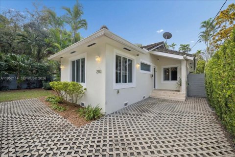 Снять в аренду виллу или дом в Майами, Флорида 4 спальни, 170.85м2, № 2006468 - фото 18