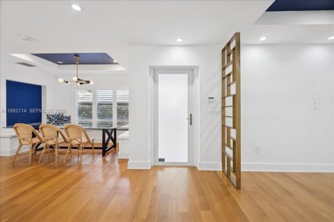 Снять в аренду виллу или дом в Майами, Флорида 4 спальни, 170.85м2, № 2006468 - фото 27