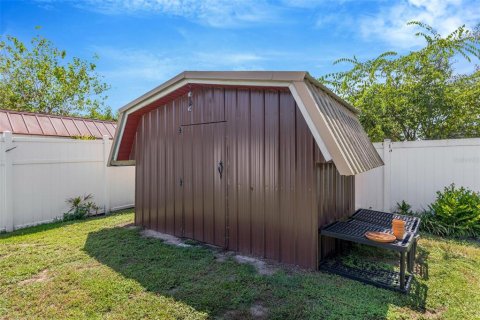 House in Valrico, Florida 3 bedrooms, 172.24 sq.m. № 2321363 - photo 29