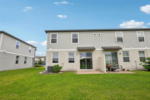 Townhouse in Ocoee, Florida 3 bedrooms, 167.97 sq.m. № 1688467 - photo 9