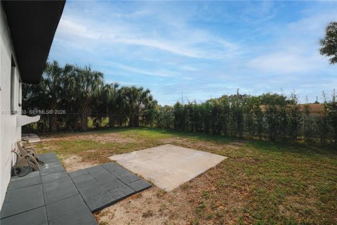 Villa ou maison à vendre à Tampa, Floride: 3 chambres, 121.89 m2 № 1998485 - photo 20