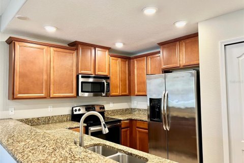 Condo in Davenport, Florida, 2 bedrooms  № 1551332 - photo 11