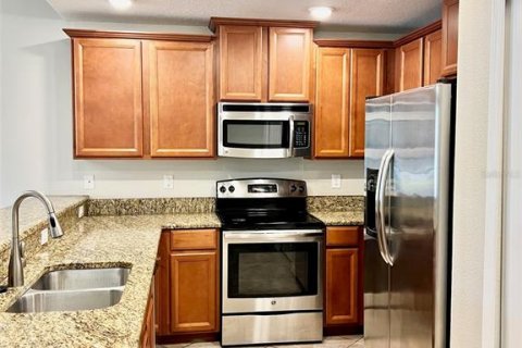 Condo in Davenport, Florida, 2 bedrooms  № 1551332 - photo 10