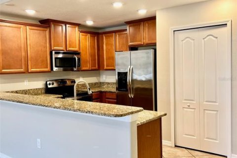 Condo in Davenport, Florida, 2 bedrooms  № 1551332 - photo 9