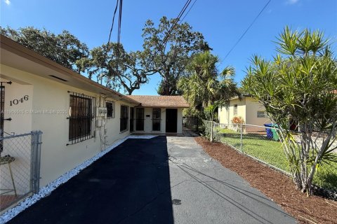 Снять в аренду виллу или дом в Майами, Флорида 3 спальни, 181.9м2, № 1957087 - фото 5