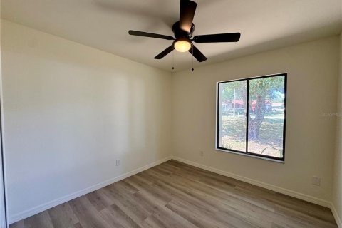 House in Orlando, Florida 3 bedrooms, 119.57 sq.m. № 2152328 - photo 29