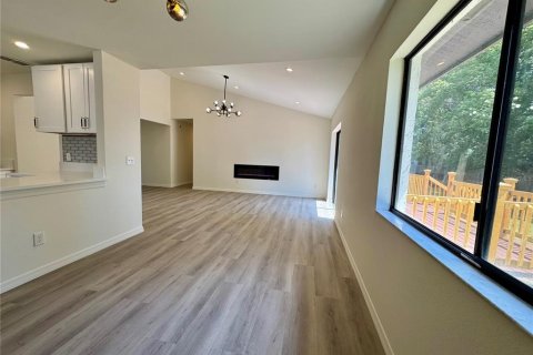 House in Orlando, Florida 3 bedrooms, 119.57 sq.m. № 2152328 - photo 16